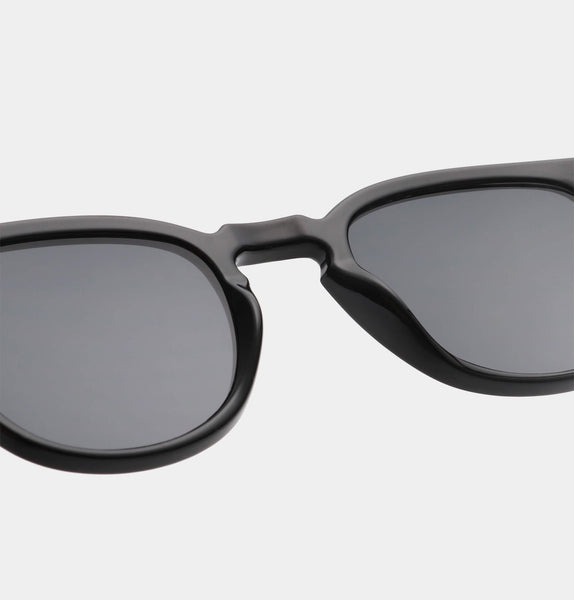 Bate Sunglasses - Black